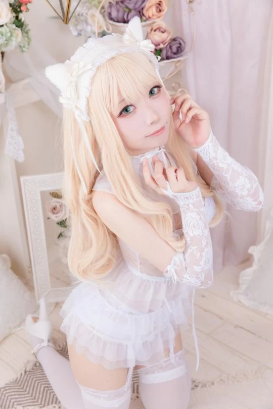 011号coser[698p+12v,637mb]